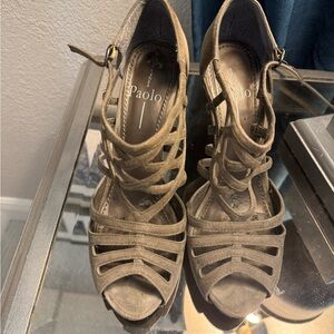 Paolo Women's Elegant Tan Heels